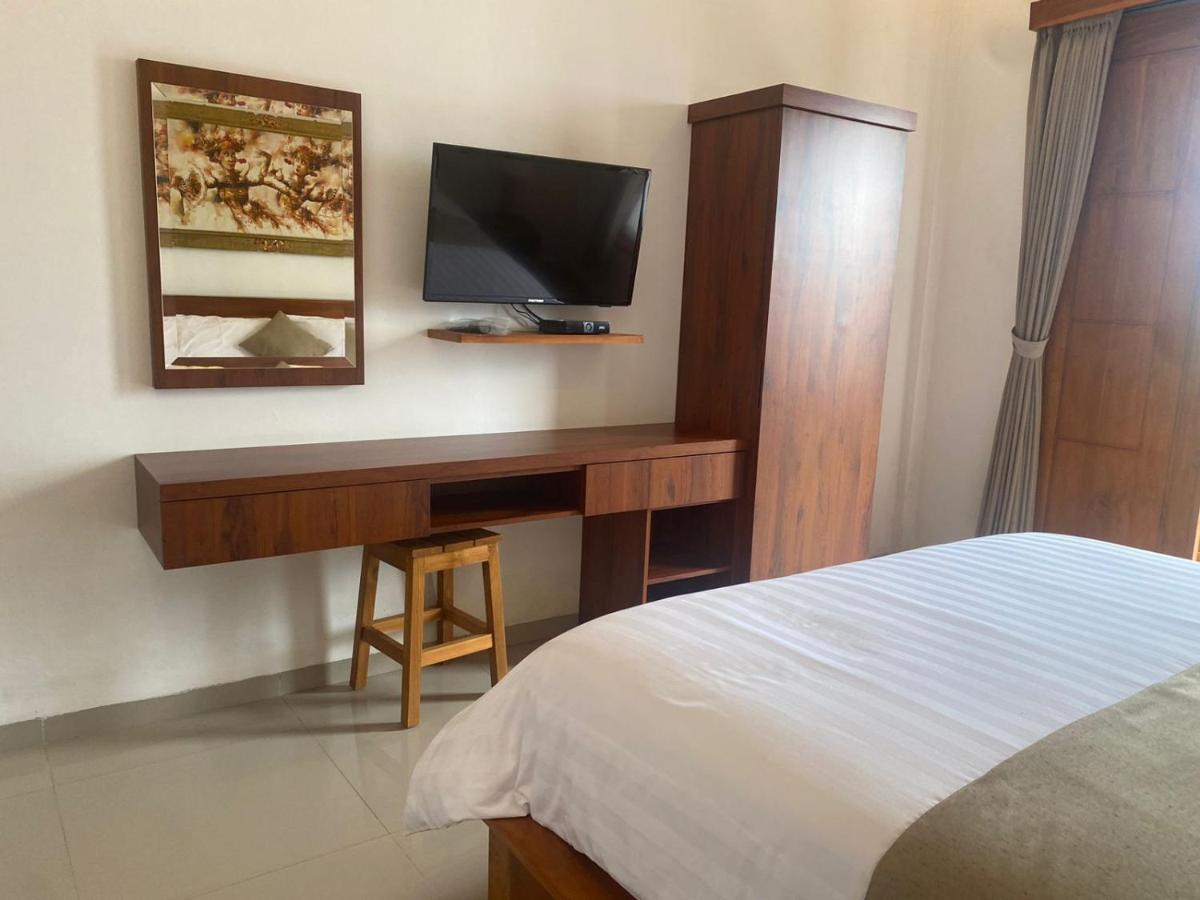D'Transit Hotell Batununggul Exteriör bild